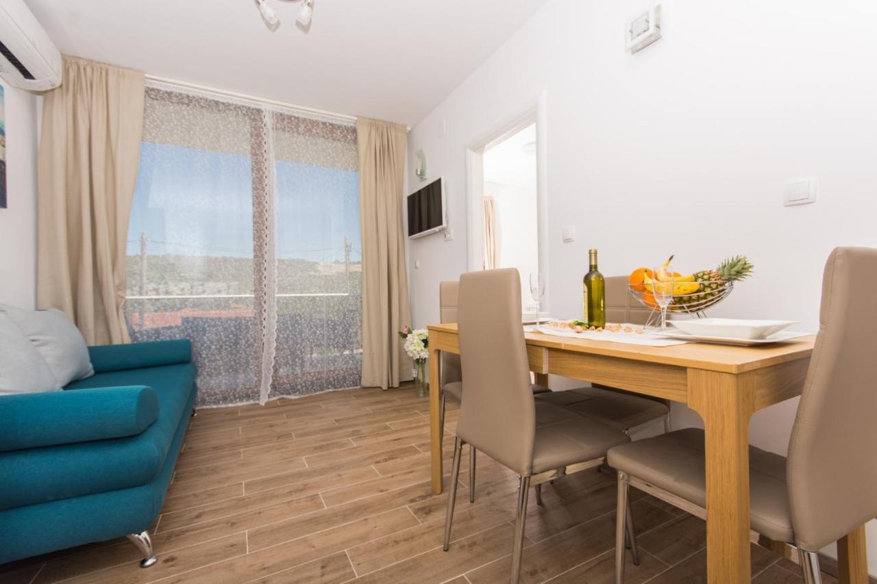 Villa La Veliki Drvenik Phòng bức ảnh